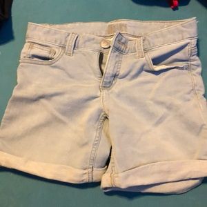 justice light wash jean shorts